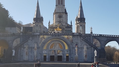 Esplanade de Lourdes